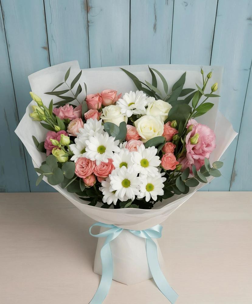 Букет цветов из: Розы, Лизиантусы и Хризантемы в Лесные Поляны