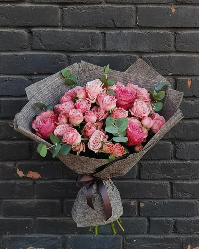 Букет цветов из: Розы в Лесные Поляны