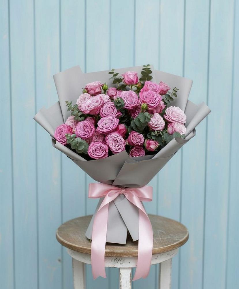 Букет цветов из: Розы в Лесные Поляны