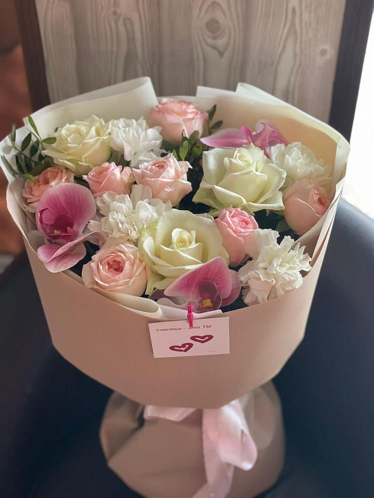 Букет цветов из: Орхидеи, Розы и Гвоздики в Лесные Поляны