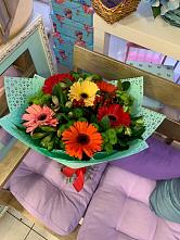 Букет цветов из:  Герберы, Хризантемы и Альстромерии #REPLACE_PRED# Лесные Поляны