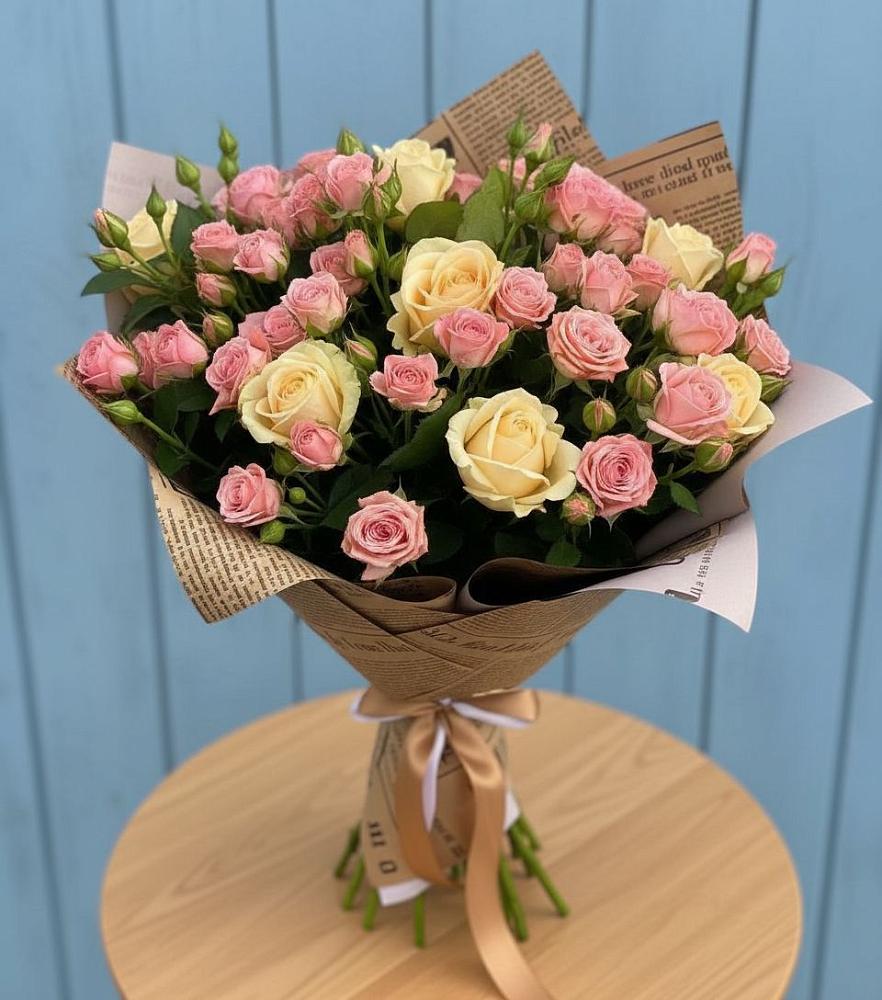 Букет цветов из: Розы в Лесные Поляны