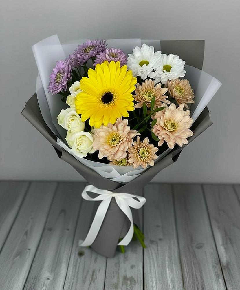 Букет цветов из: Розы, Герберы и Хризантемы в Лесные Поляны