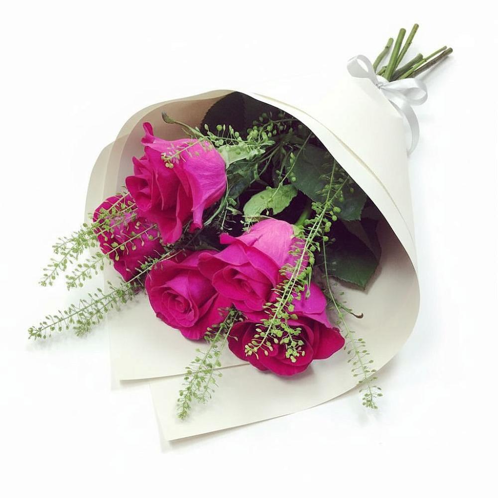 Букет цветов из: Розы в Лесные Поляны