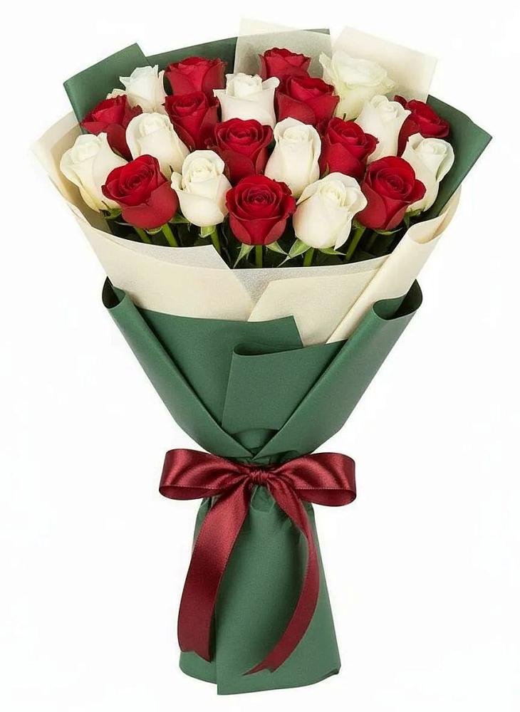 Букет Микс из красных и белых роз в Лесные Поляны
