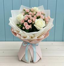 Букет цветов из:  Розы в Лесные Поляны