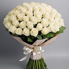Букет 101 беля роза Белоснежка в Лесные Поляны