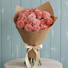 Букет цветов из:  Розы в Лесные Поляны