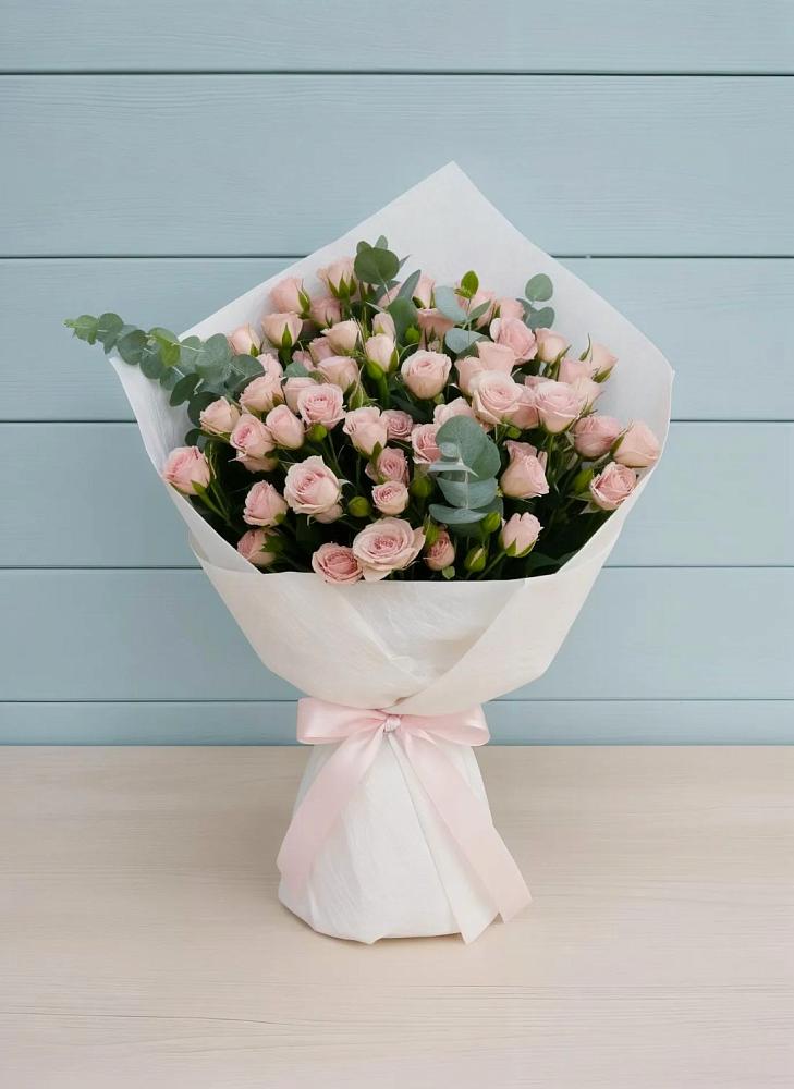 Букет цветов из: Розы в Лесные Поляны