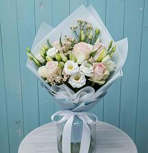 Букет цветов из:  Розы и Лизиантусы в Лесные Поляны