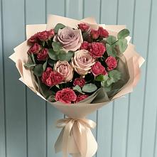 Букет цветов из:  Гвоздики и Розы #REPLACE_PRED# Лесные Поляны
